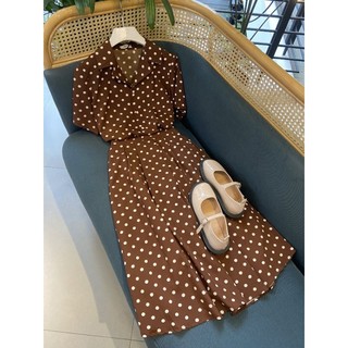 Chân váy dài chấm bi