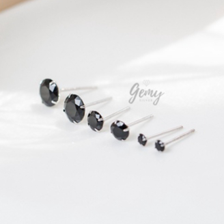 Khuyên tai nam bạc s925 màu đen nụ đá nhân tạo nhiều size đơn giản, unisex (1 chiếc) | GEMY SILVER K256