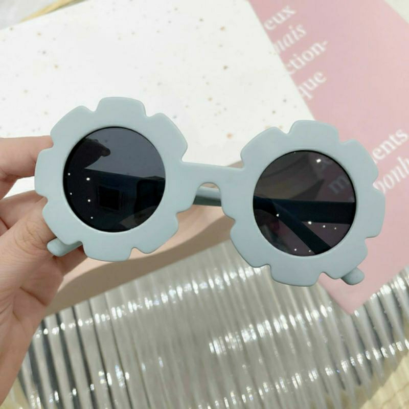 Kính Mắt Cho Bé FREESHIP Kính Mắt Hình Hoa Thời Trang Cho Bé