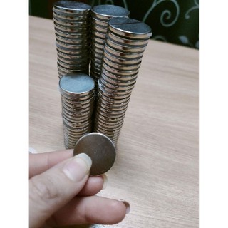 Nam châm 25x3mm tròn dẹt siêu mạnh mạ niken