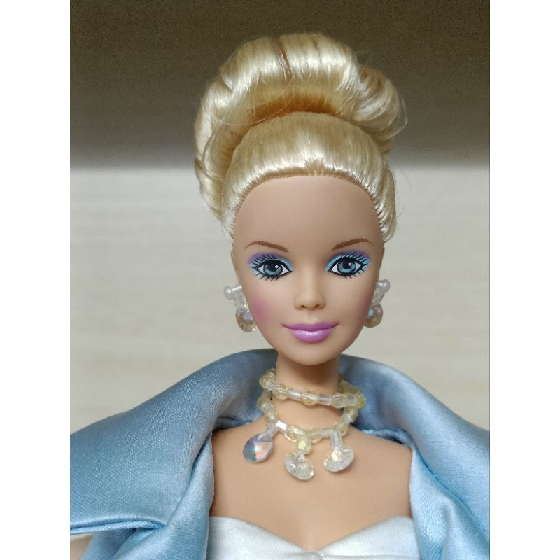 Búp bê barbie collector