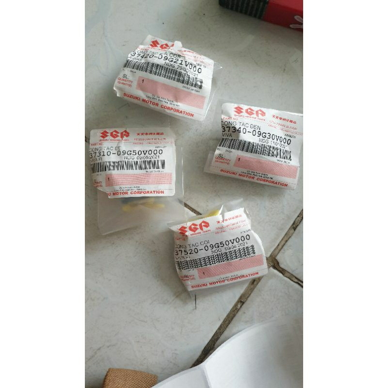 Nút Công Tắc Cho Dòng Xe Smash 110, Xbike 125, Axelo 125, Viva Fi 115, Impluse 125 Và Address 110-Hàng chính hãng