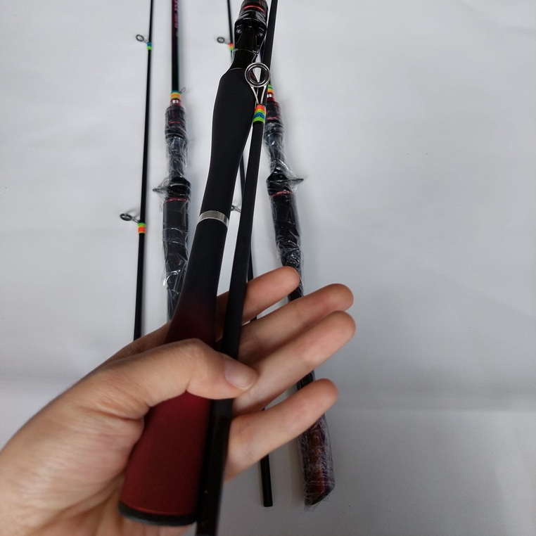 Cần Lure Daiwa 7 màu Titan cứng M - Chuyên câu Lure lóc, sộp, cá quả, cá chim, rô phi, cá săn mồi (có cả ngang và đứng)