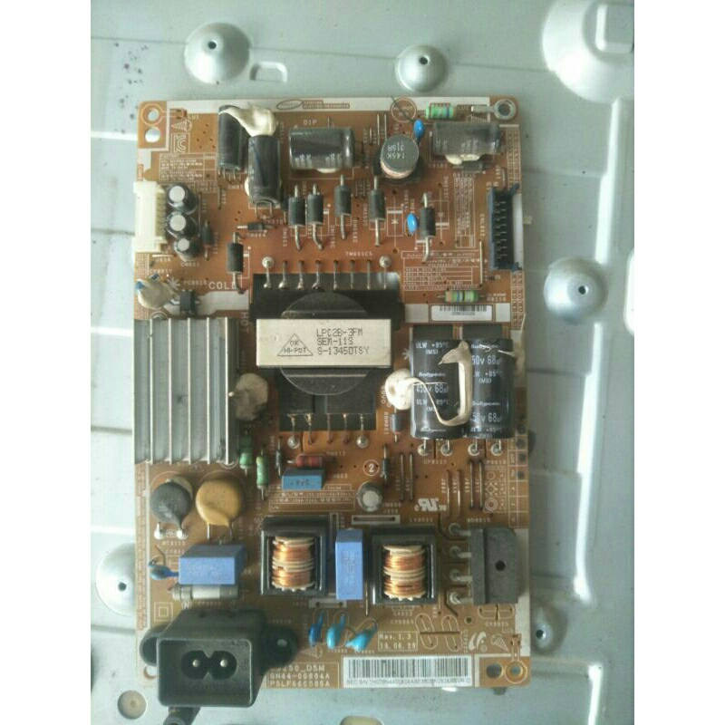 Bo xử lý, bo nguồn, mắt nhận tivi Samsung UA32F4100AR bóc máy