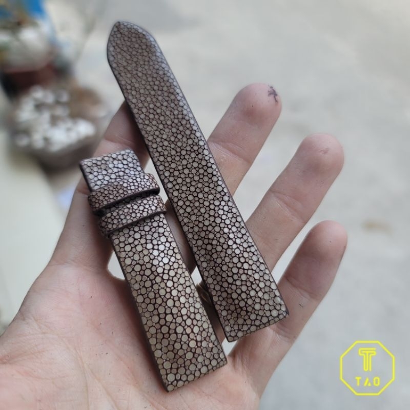 Dây đồng hồ handmade da cá đuối - Màu nâu