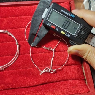 vòng tay bạc xỏ đá lu thống (không đá)