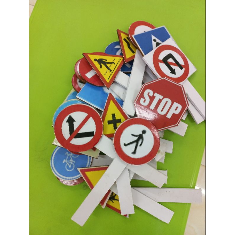 Biển báo giao thông