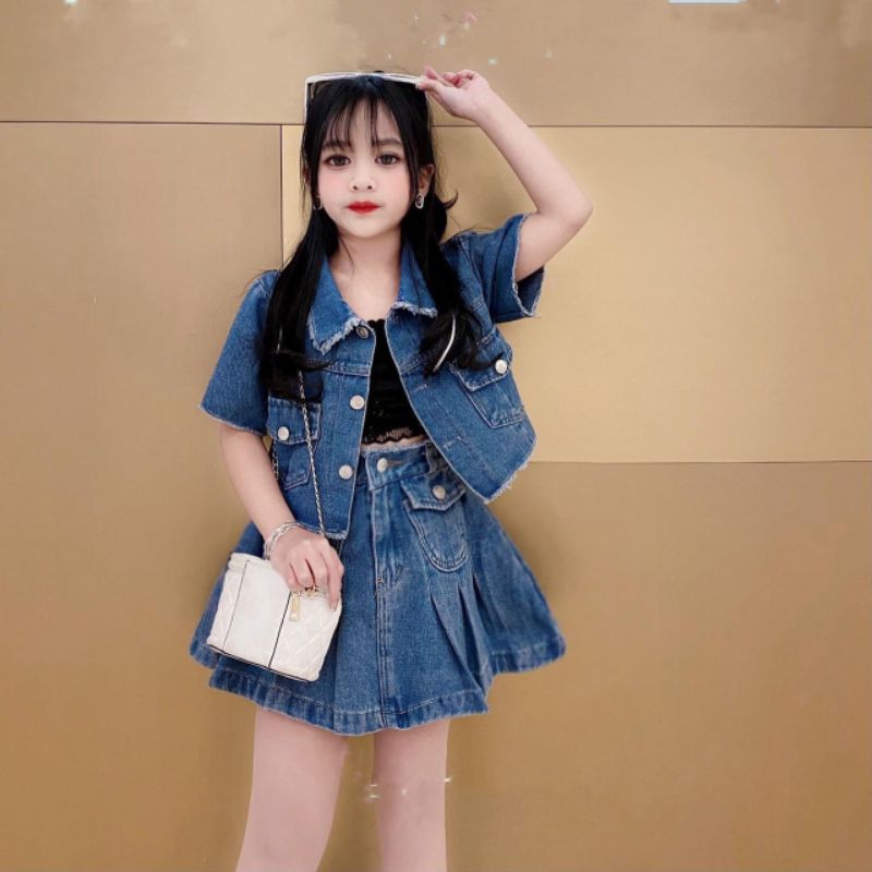 Set áo khoác và chân váy jean phối cổ viền bong tiểu thư bé gái