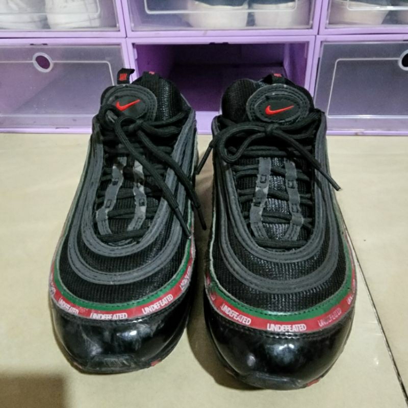 Giày Thể Thao Nam Cũ Size 41 Còn Rất đẹp và chắc chắn