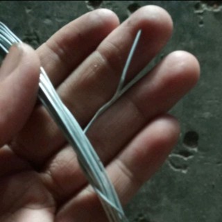 CUỘN KẼM KHOANH NHỎ 1MM( HƠN 4M 1 CUỘN)