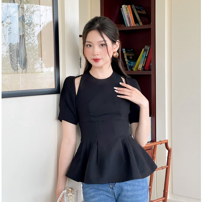 Áo Peplum Eo Xếp Ly MYAN Thiết Kế Hở Vai Cách Điệu Cổ Cut Out Chiết Eo Tôn Dáng Công Sở Màu (Đen, Trắng) Avn032309 | BigBuy360 - bigbuy360.vn