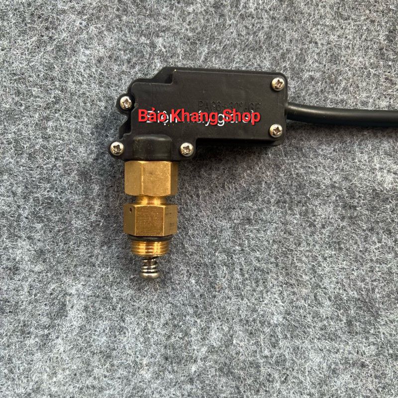 Rơ Le Áp Lực Nước Cho Dòng Máy Rửa 280/380 Ren 16MM
