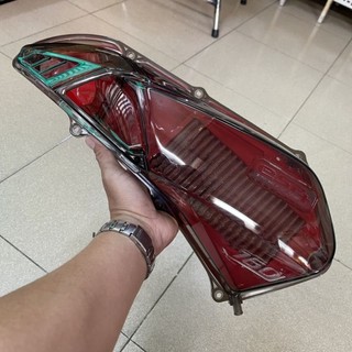 Ốp pô e + lọc gió thép xe vario 160 đời 2022 mới khối & trong suốt