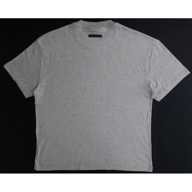 Áo thun nam form rộng Essential