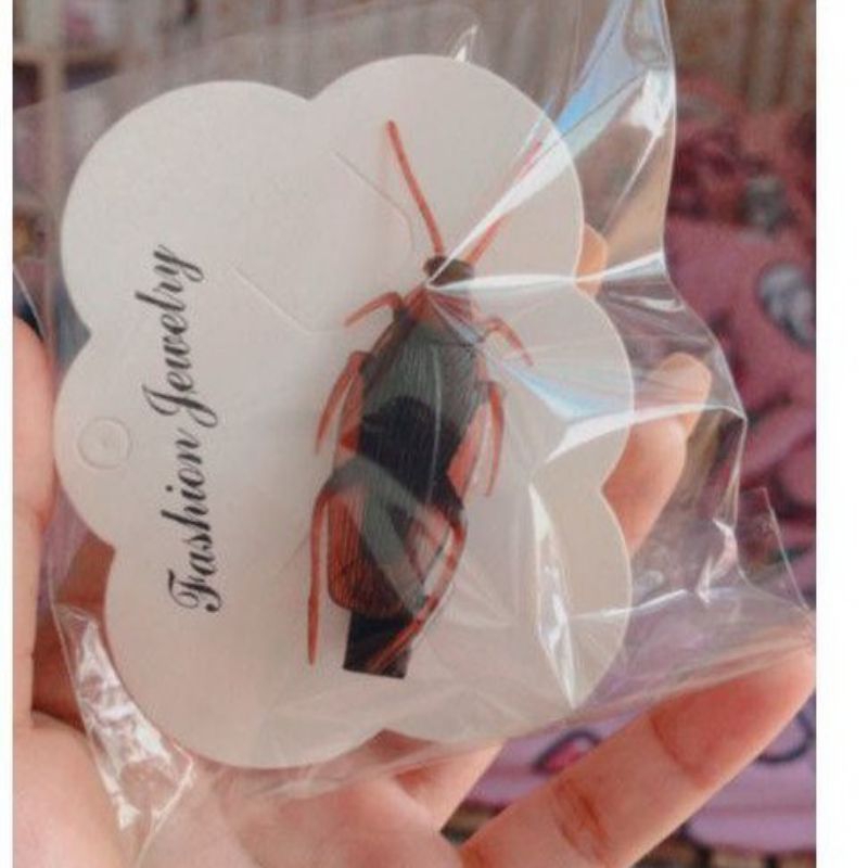 Kẹp tóc côn trùng