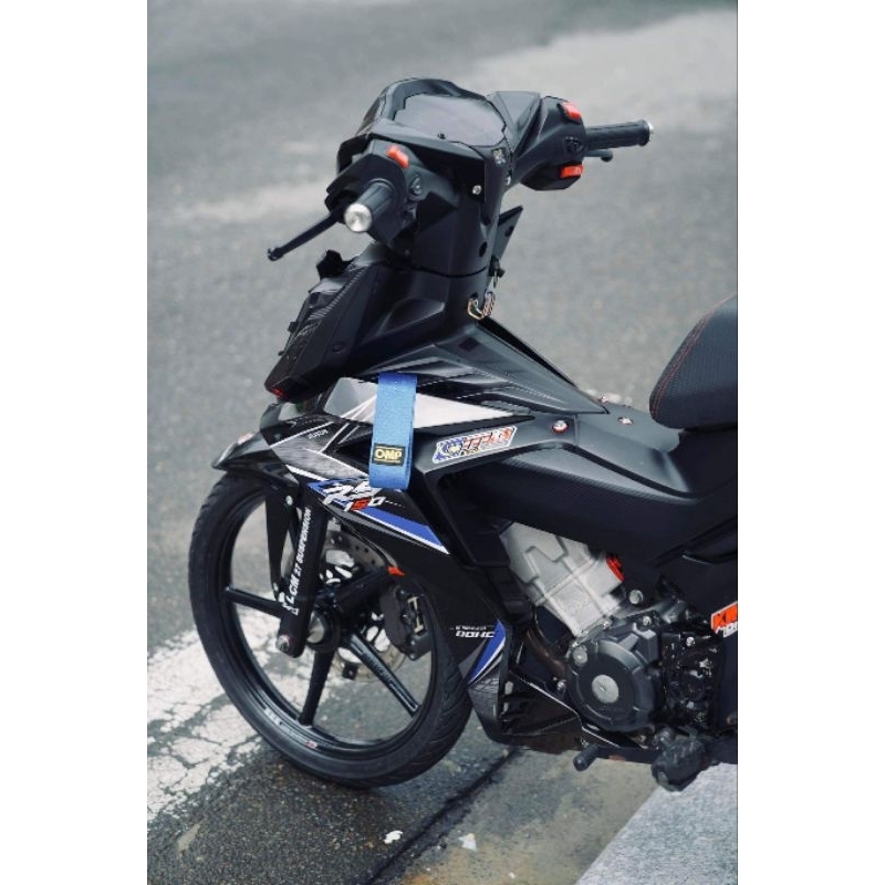 tem rời winner v1 đen xanh rs