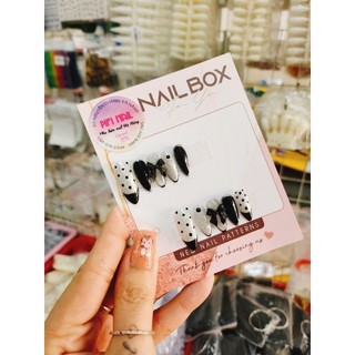 móng giả nhũ mix đen