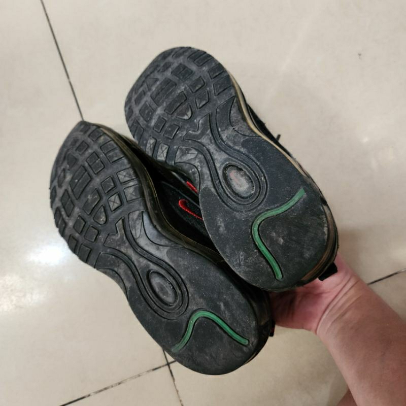 Giày Thể Thao Nam Cũ Size 41 Còn Rất đẹp và chắc chắn