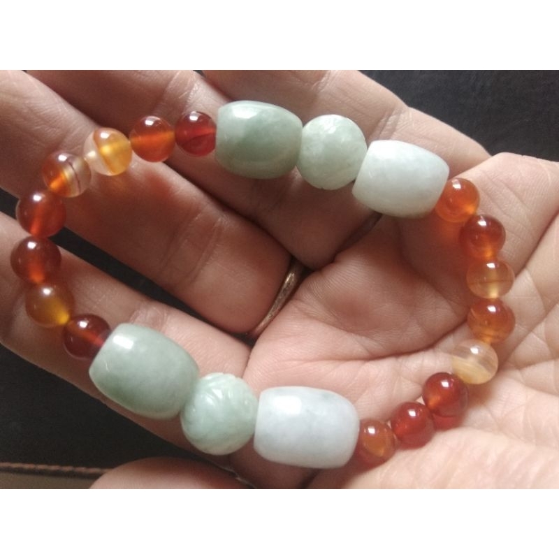 Vòng tay nao mic lu cẩm