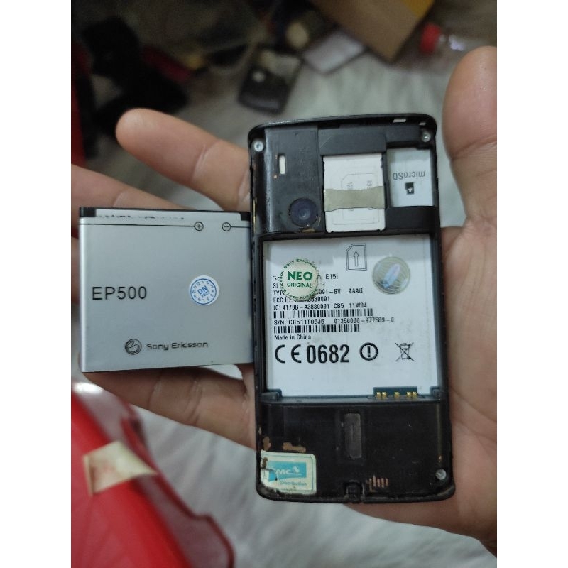 Điện thoại sony ericsson E16i máy trùng imei