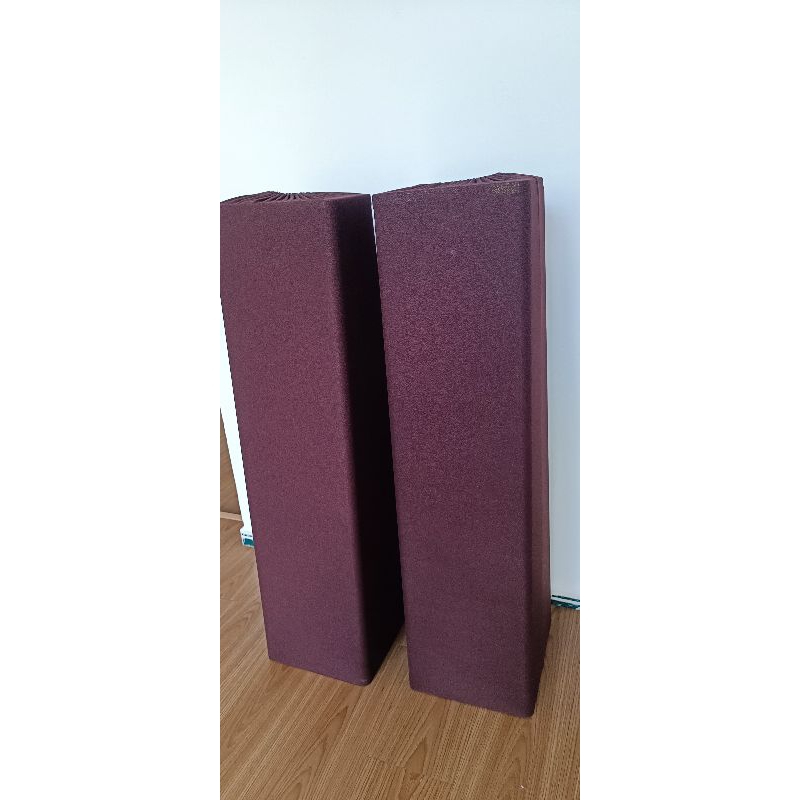 Đôi loa cột Canada bass đôi+ treble đôi 2 mặt.