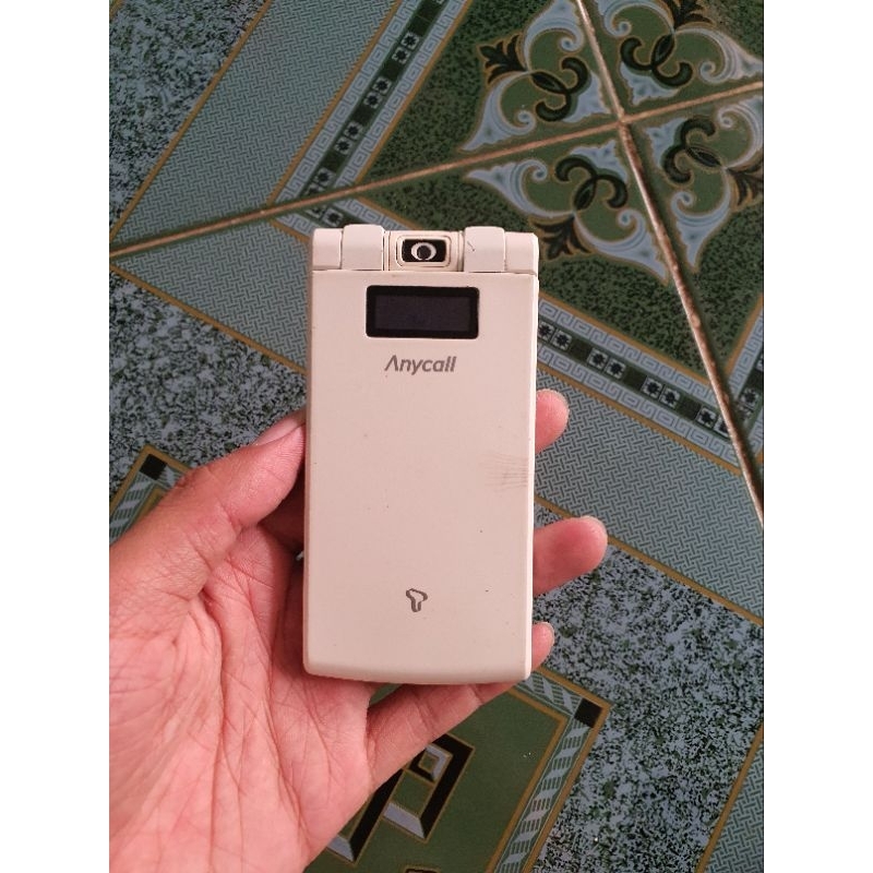 Xác điện thoại Samsung W270 còn nguồn