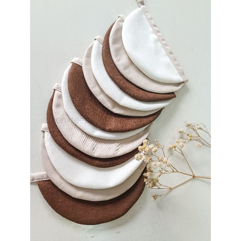 Dây cờ hình trăng dễ thương, màu nâu be, vải cotton kaki xịn, may đẹp - Dây trang trí, Decor, Sinh nhật, Lều vải Thiên Ý