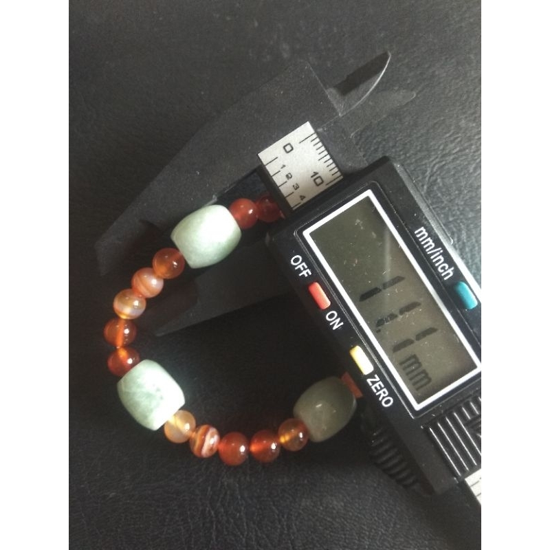 Vòng tay nao mic lu cẩm