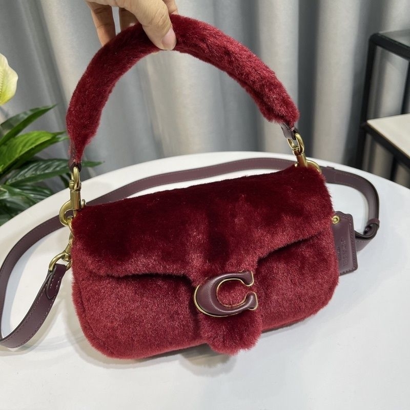 TÚI C*OACH PILLOW TABBY 18 thu đông siêu xinh