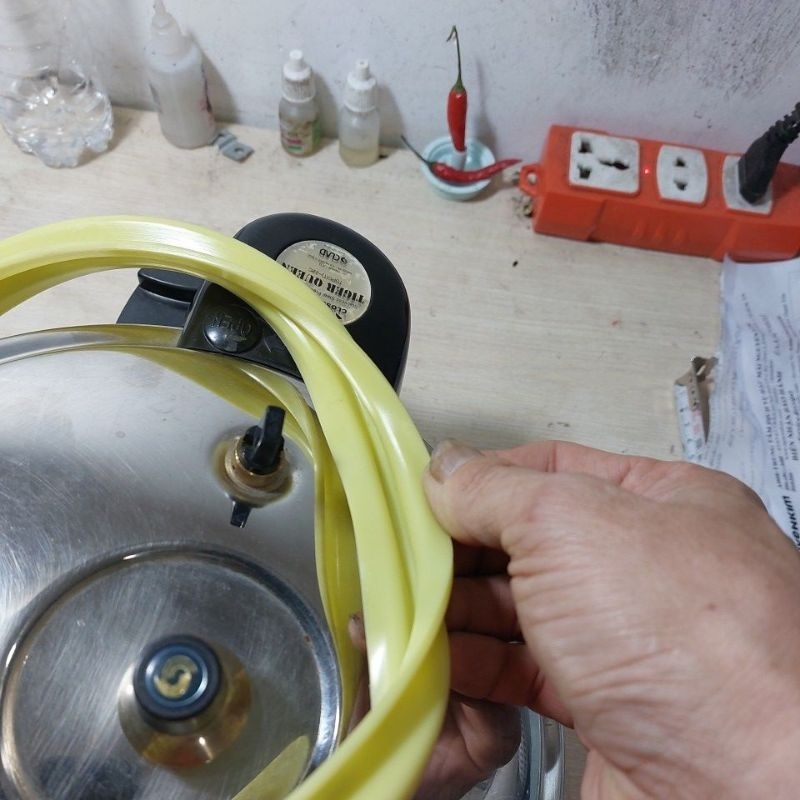 Bán zoăn  và Van xả Nồi áp suất Tiger Queen 24cm chính hãng Japan