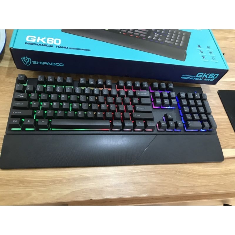 Bàn phím LED giả cơ chống ồn siêu êm GK60, led 7 màu, có kê tay