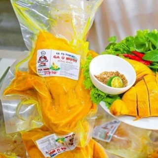 Gà tam kỳ ủ muối nguyên con