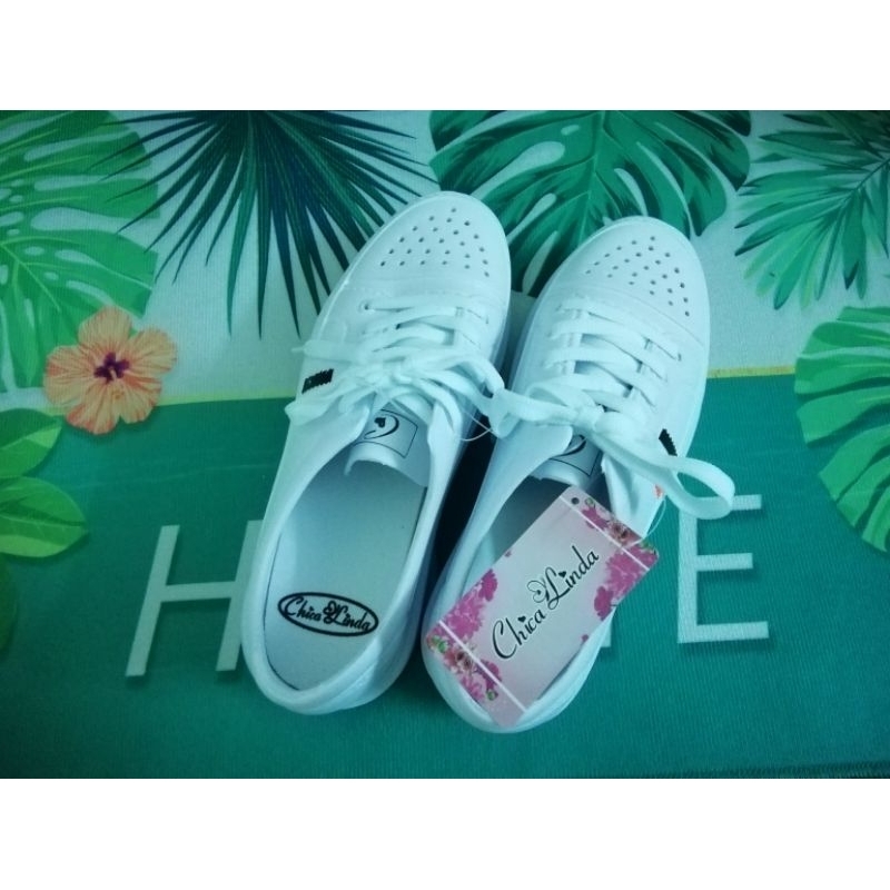 GIẦY THỂ THAO NỮ ĐẸP