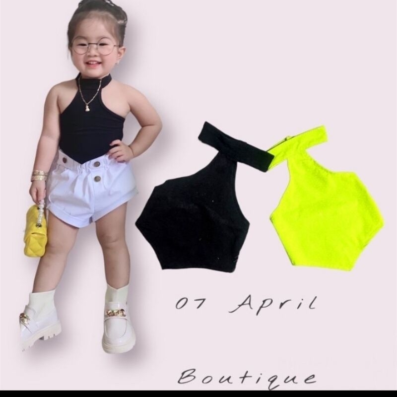 áo kiểu vạt nhọn phong cách cho bé