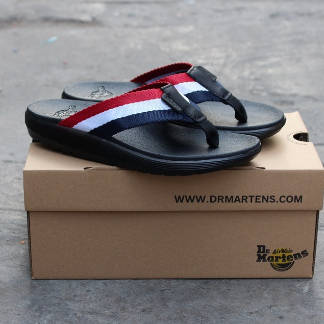 Dép Dr.Martens Mana 3 Soc Thailand ( MANA 3 SOC)