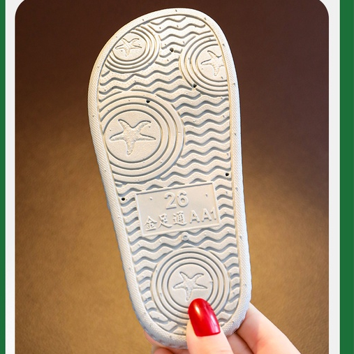 Dép Lê Cho Bé, Dép Bánh Mì Hình Người Nhện, Dép Siêu Nhân Chống Trơn Trượt, Dép Đẹp Màu Xám Cho Bé Trai Từ 3-11 Tuổi