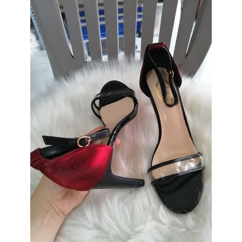 Xả kho giày cao gót đen phối đỏ siêu sang size 34,37,38