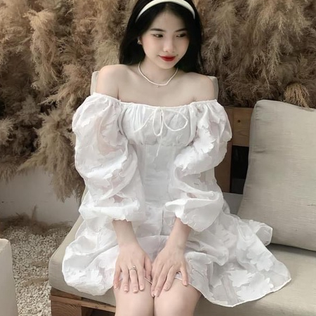 Đầm dự tiệc cổ vuông chất ren hoa tay dài dáng váy ngắn dễ thương - NV306 | BigBuy360 - bigbuy360.vn