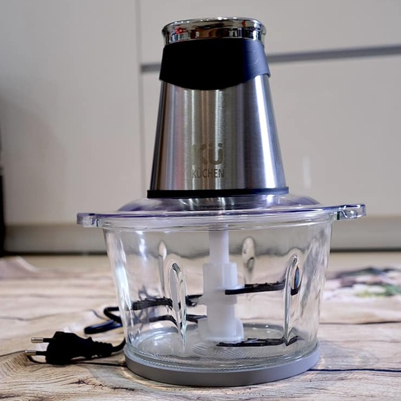 Máy xay thịt, bóc vỏ Kuchen KU DKFC1212 Dung tích 2.1 lít, Bảo hành 24 tháng