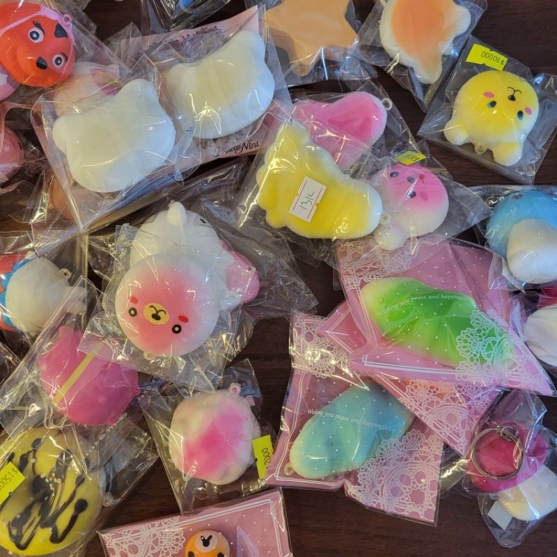 squishy mini NGẪU NHIÊN mềm và chậm tăng