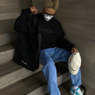 Áo Sweater Levents Capsule Black Chính Hãng