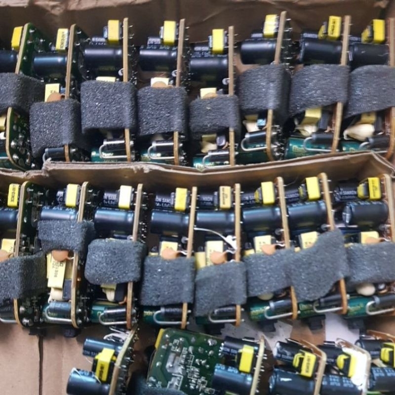 Nguồn không vỏ 5V, 12V, 24V DVE -1A, 2A, 3A, 5A (hàng chất lượng tốt)