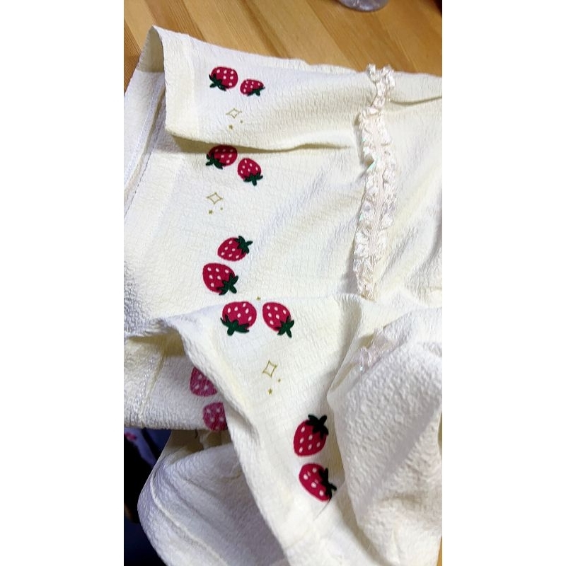 Bộ đồ ngủ loli trái dâu mùa hè có bigsize