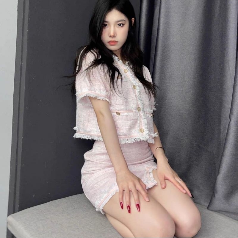 Set đầm hồng dạ gai vải tweet, hàng loại 1 của CHIC CLUB