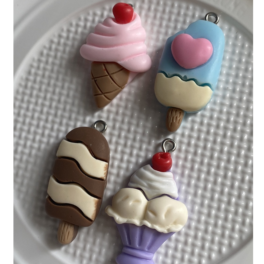 Set 4 charm que kem dễ thương dùng làm đồ handmade