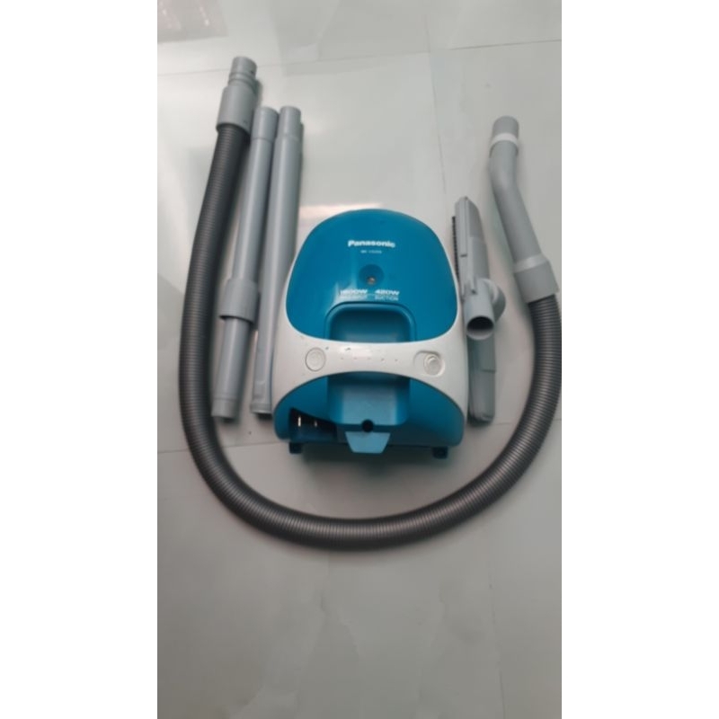 Máy hút bụi panasonic MC-CG333