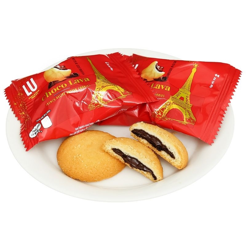 Bánh quy bơ LU nhân socola chảy sánh mịn hộp 120g