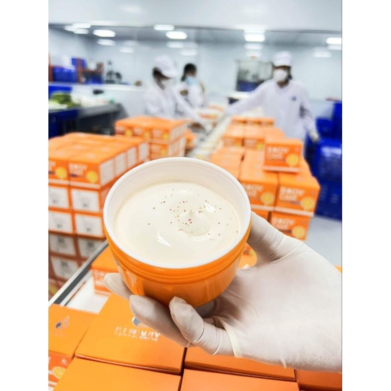 Body_cam_retinol_vitamic_C_dưỡng_trắng_giảm_thâm_200g