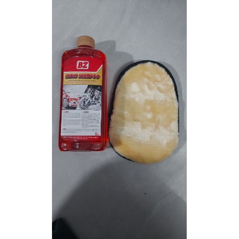 Combo Rữa xe xà bông BZ kèm bộ cọ lông heo khăn lau 2 mặt