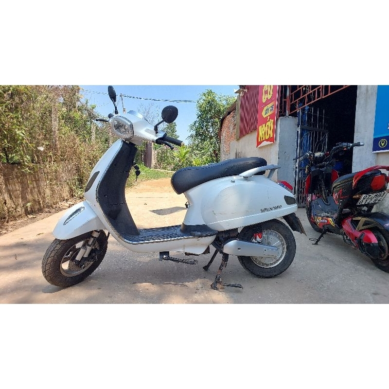 xe điện vespa hàng nhập khẩu 6.500.000đ đã qua sử dụng con dùngtốt ship hàng toàn quốc thông tin 097 185 3323